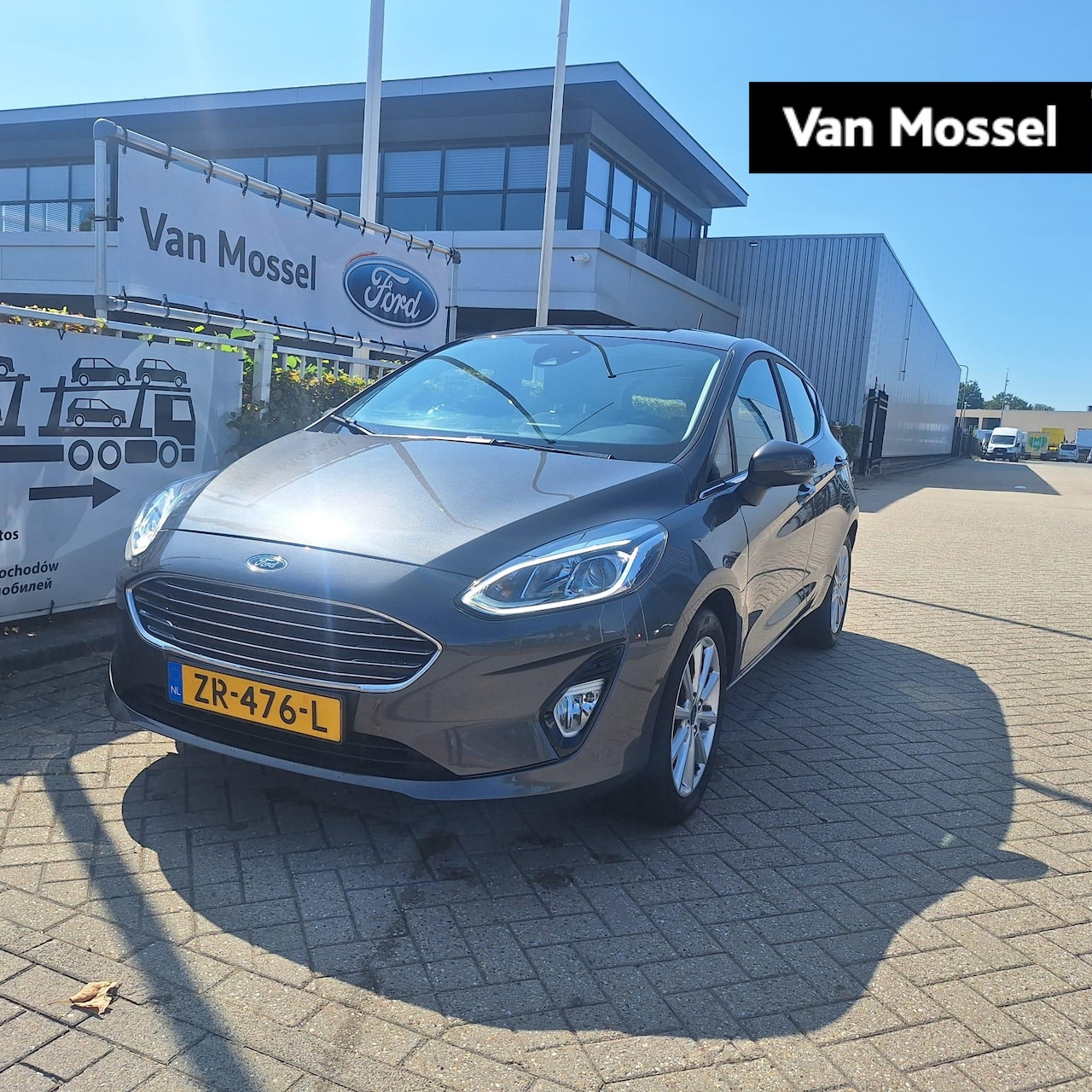 Ford Fiesta - 1.0 EcoBoost Titanium | Trekhaak | All Season | 16" LMV | Navigatie | DAB | Cruise Control - AutoWereld.nl