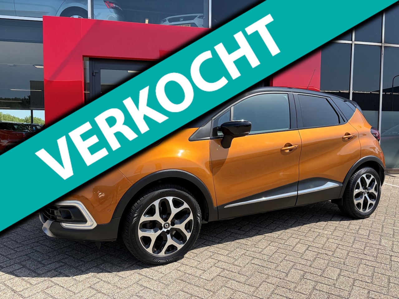 Renault Captur - 1.2 TCe Intens / automaat / trekhaak - AutoWereld.nl