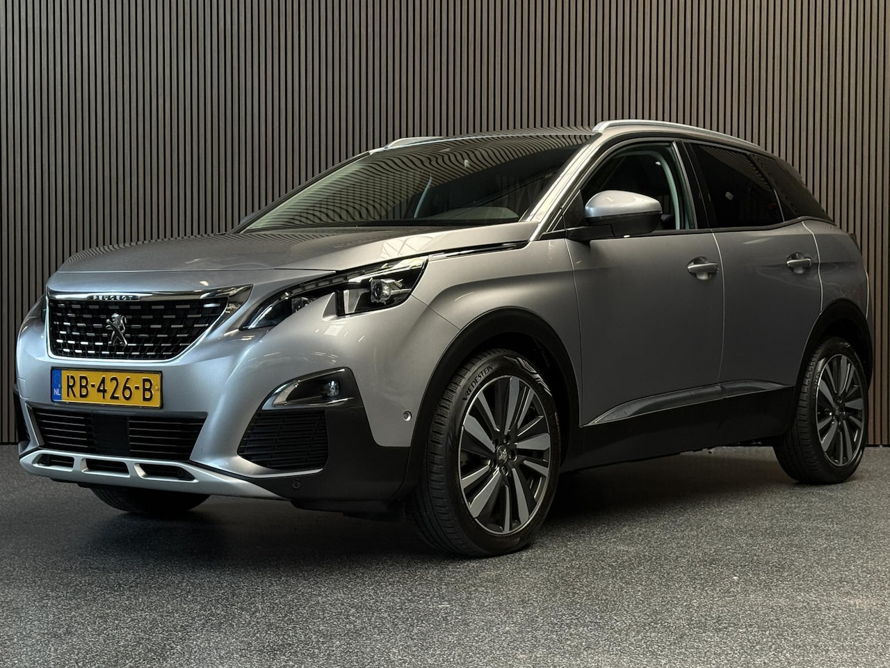 Peugeot 3008 - 1.2 PureTech Allure | Dealer onderhouden | Riem vervangen - AutoWereld.nl