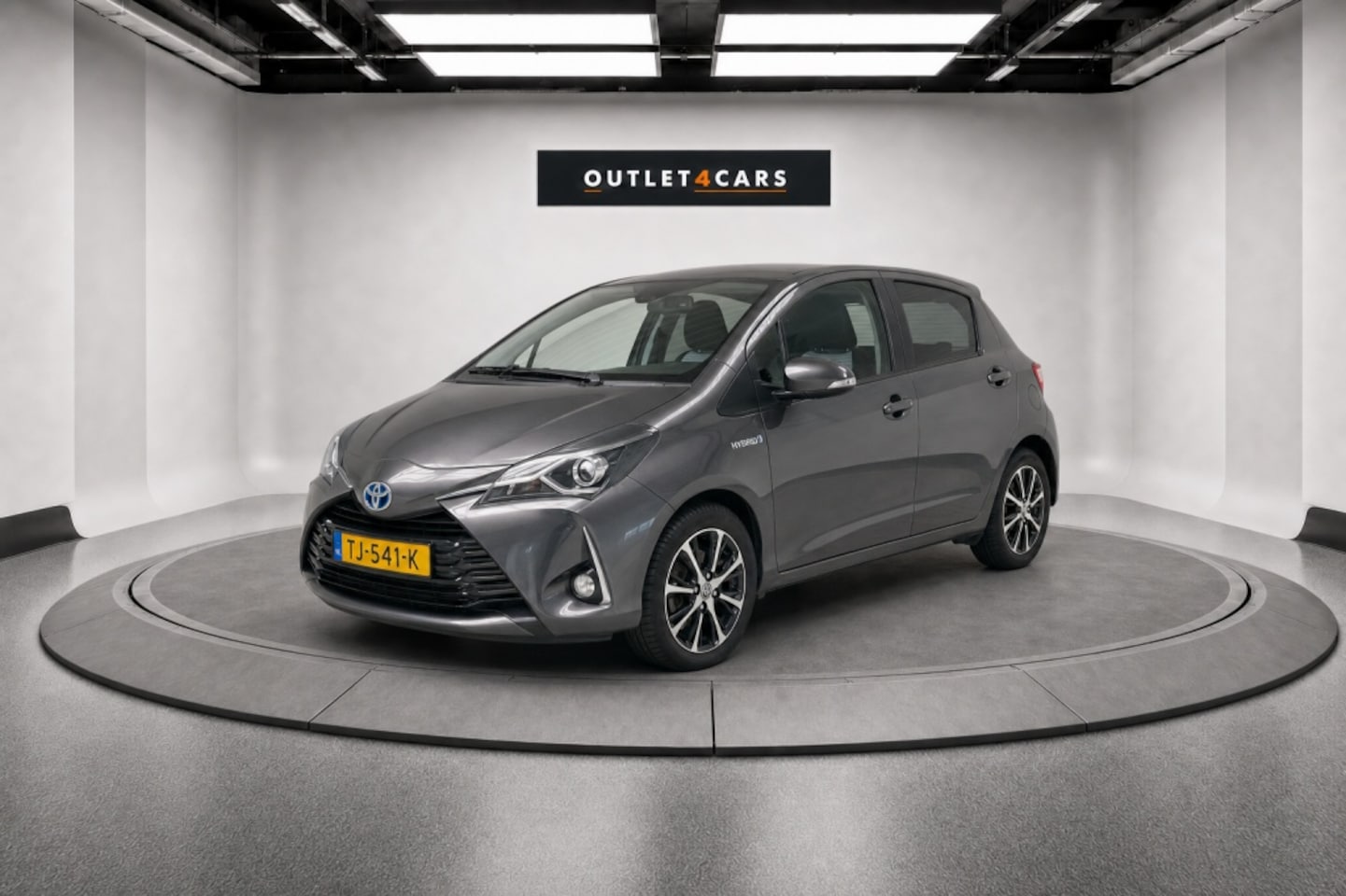 Toyota Yaris - 1.5 Hyb. Design Sp. - AutoWereld.nl