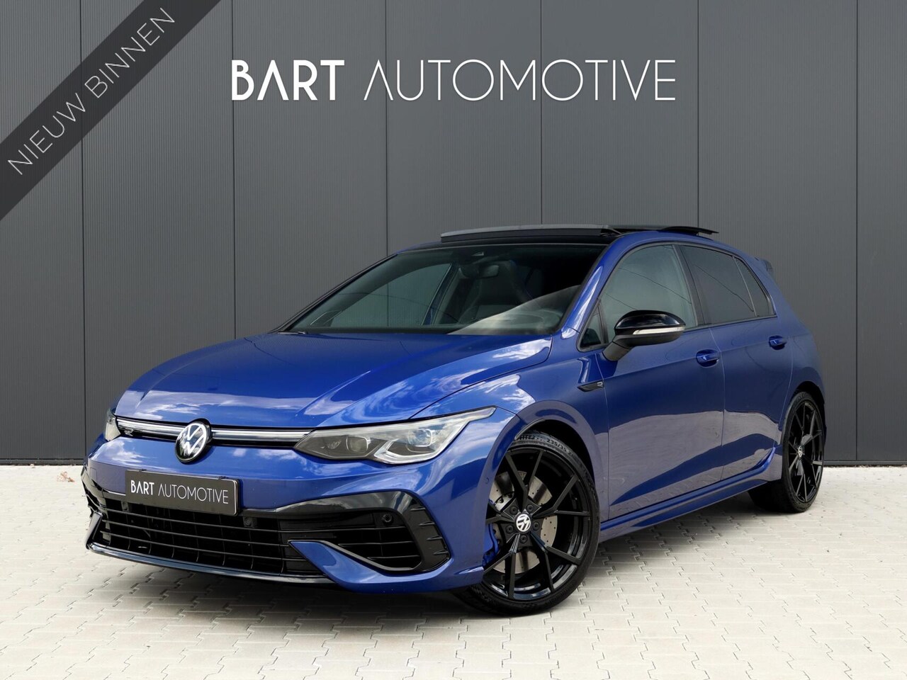 Volkswagen Golf - 2.0 TSI R 4Motion 320PK|Akra|Pano|Leer|IQ|HUD - AutoWereld.nl
