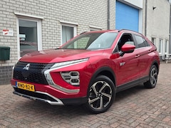 Mitsubishi Eclipse Cross - 2.4 PHEV Instyle Navi/HUD/Keyless
