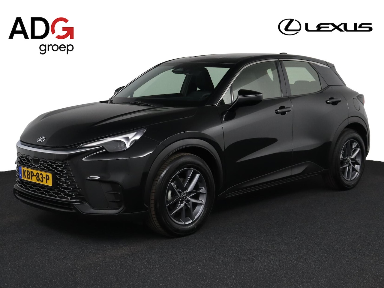 Lexus LBX - 1.5 Elegant 2WD | Apple Carplay/Android Auto | Parkeersensoren | Stoel/Stuurverwarming | P - AutoWereld.nl