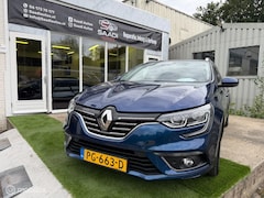 Renault Mégane Estate - 1.2 TCe Bose pano, auto, massage, keyless