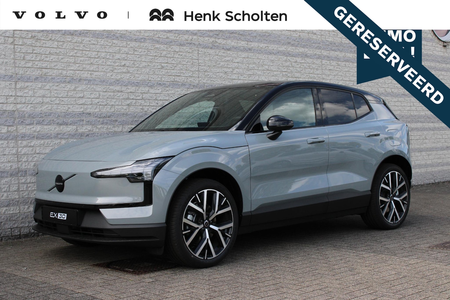 Volvo EX30 - P5 Long Range Plus Black Edition Europa 69 kWh | Elektrisch verstelbare voorstoelen | Best - AutoWereld.nl