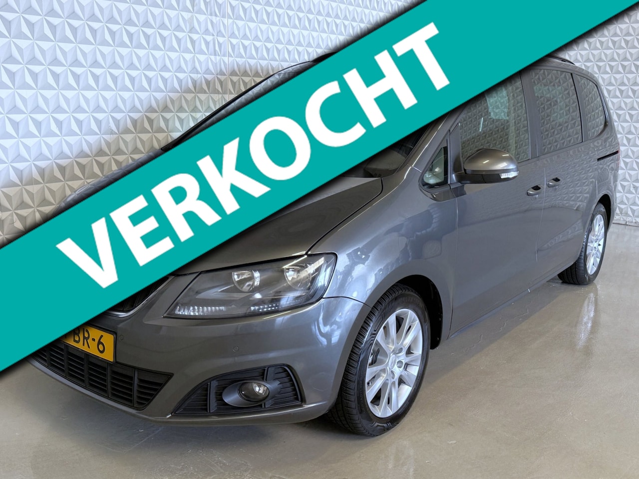 SEAT Alhambra - 1.4 TSI Style 7p PANORAMADAK + TREKHAAK (2011) - AutoWereld.nl