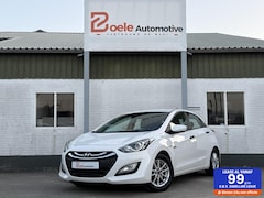 Hyundai i30 - 1.6 GDi i-Motion 5-Deurs / Dealer OH / 2e Eig. / Orig. NL