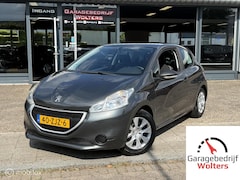 Peugeot 208 - 1.0 VTi Active cruise controle metalic kleur