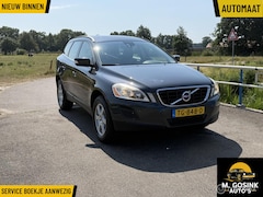 Volvo XC60 - 2.0T Summum Automaat Apk Nieuw boekjes aanwezig