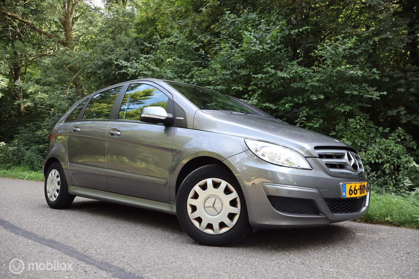 Mercedes-Benz B-klasse - 180 BlueEFFICIENCY | P-sensor | AC | Cruis - AutoWereld.nl