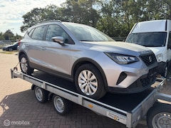 SEAT Arona - 1.0 TSI Style AUTOMAAT 110 PK / Clima / Carplay / LM / 43.879 KM