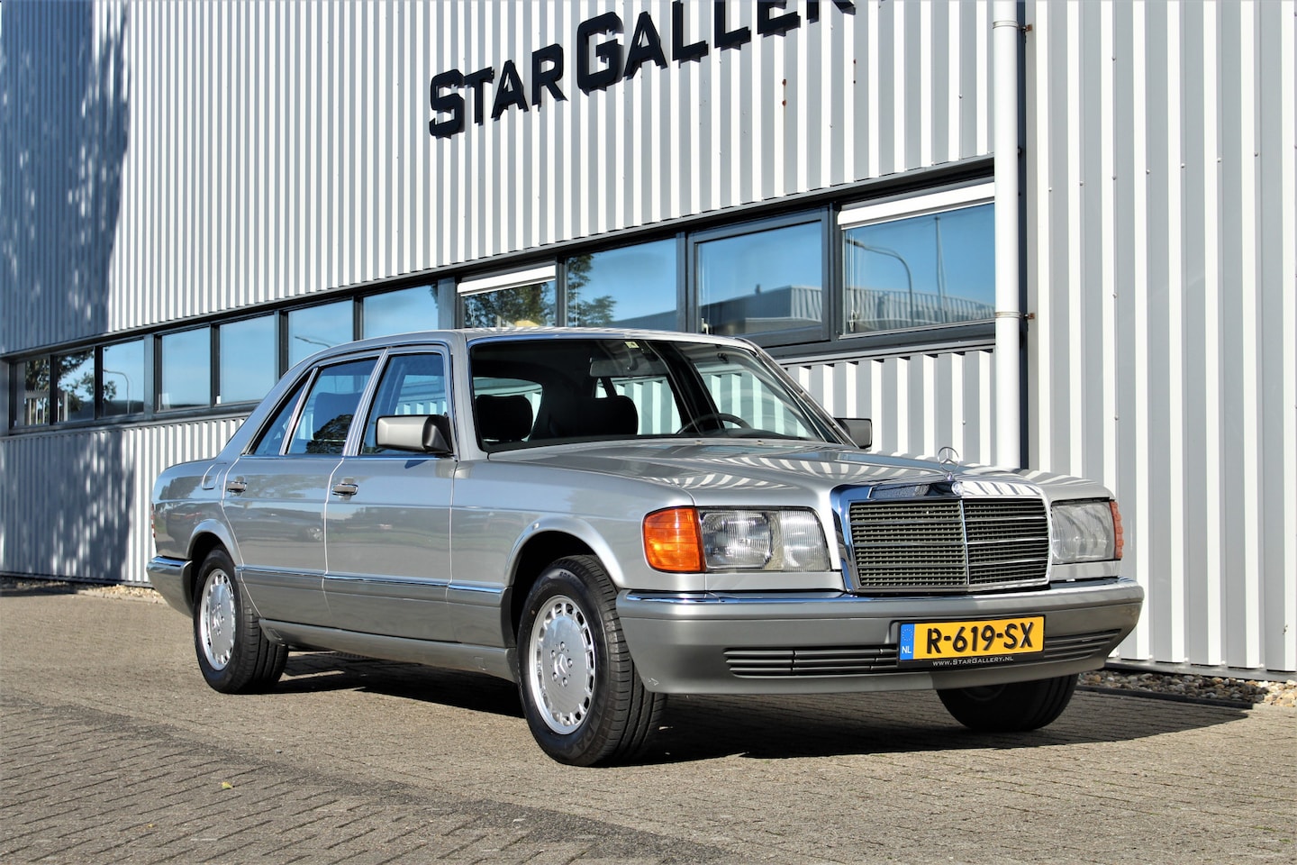 Mercedes-Benz S-klasse - 420 SEL bijna belastingvrij - AutoWereld.nl