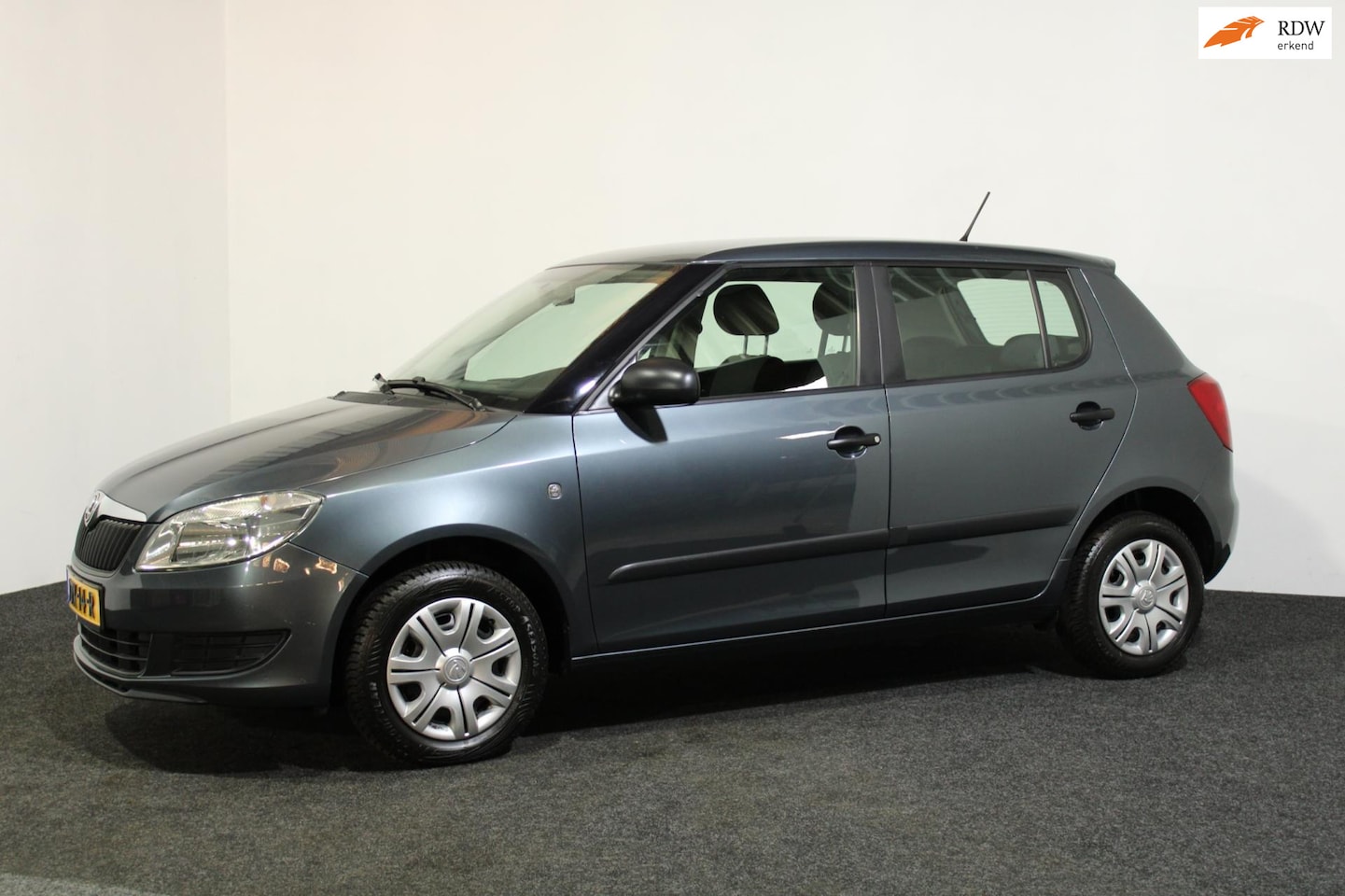 Skoda Fabia - 1.2 Go Benzine|Nwe APK|afleveringsbeurt|Airco|Stoelverwarming|Garantie pakket mogelijk| - AutoWereld.nl