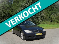 BMW 3-serie Touring - 318i Business Line . Airco . Navi . Cruiscontrol . enz . inruil koopje