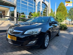 Opel Astra Sports Tourer - 1.4 Edition airco, navi, apk