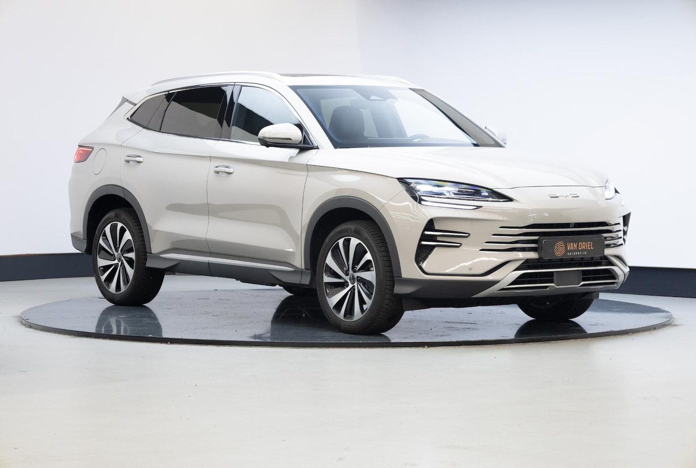 BYD Seal U - 1.5 DM-i FWD Comfort | 26,6 kWh | 125km WLTP | - AutoWereld.nl