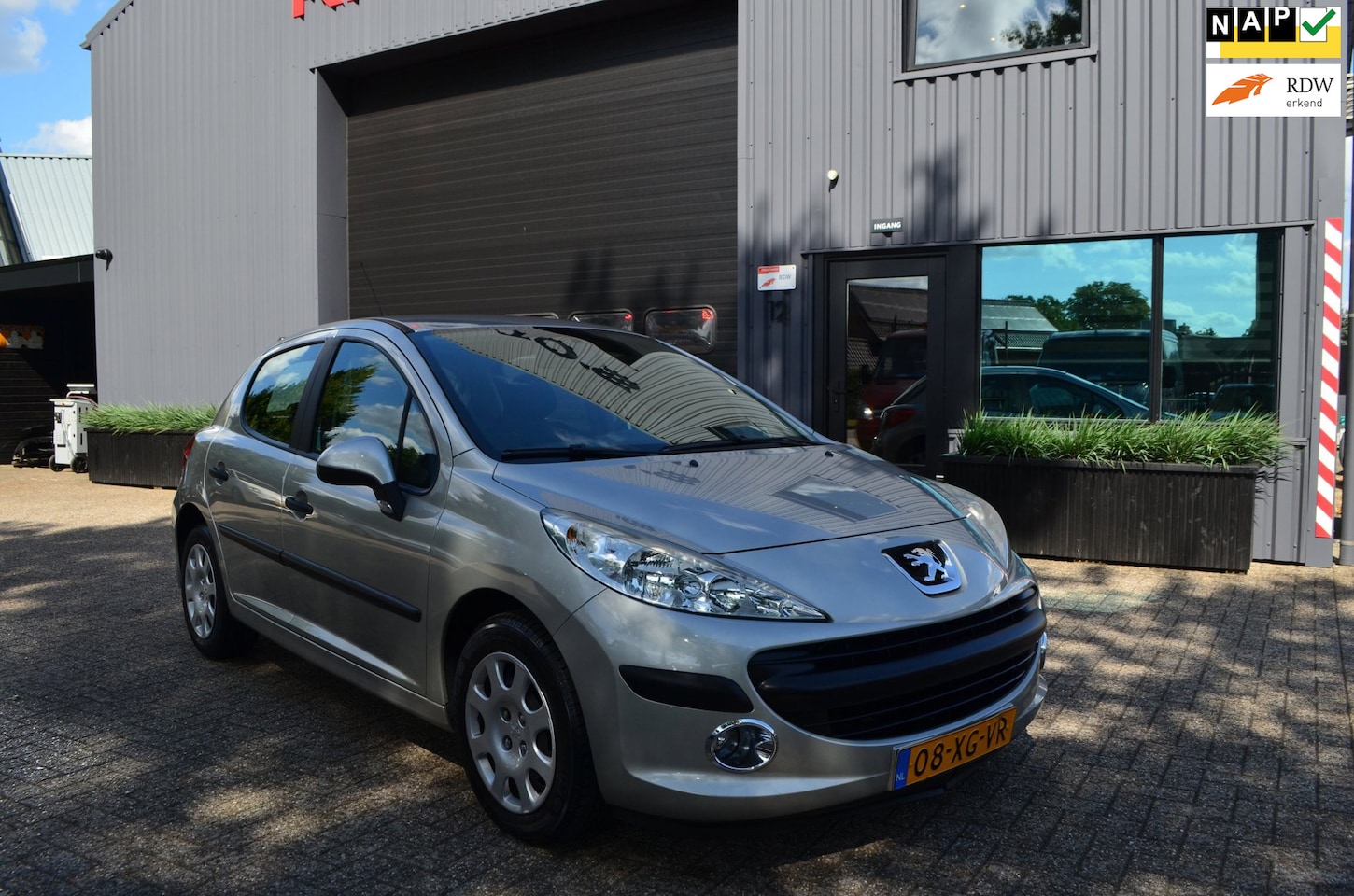 Peugeot 207 - 1.4-16V XR | NAP | 2e eigenaar | Parkeersensoren - AutoWereld.nl