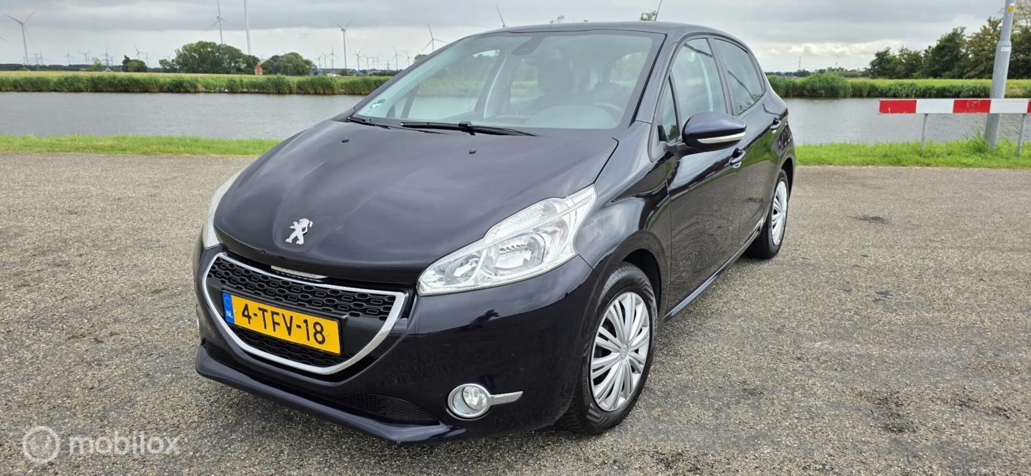 Peugeot 208 - 1.2 Vti Blue Lease Executive 1.2 VTi Blue Lease Executive - AutoWereld.nl