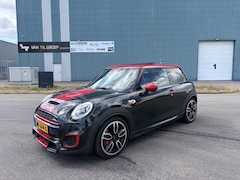 MINI 3-Deurs - 2.0 John Cooper Works Chili Automaat 235 PK. Alle keuringen toegestaan