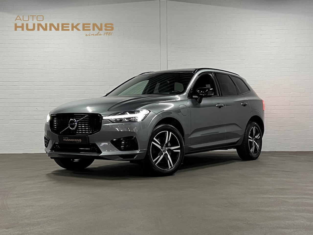 Volvo XC60 - 2.0 Recharge T6 AWD R-Design Adapt. Cruise | Open dak | Stuur-/Stoelverwarming | Blis | Ca - AutoWereld.nl