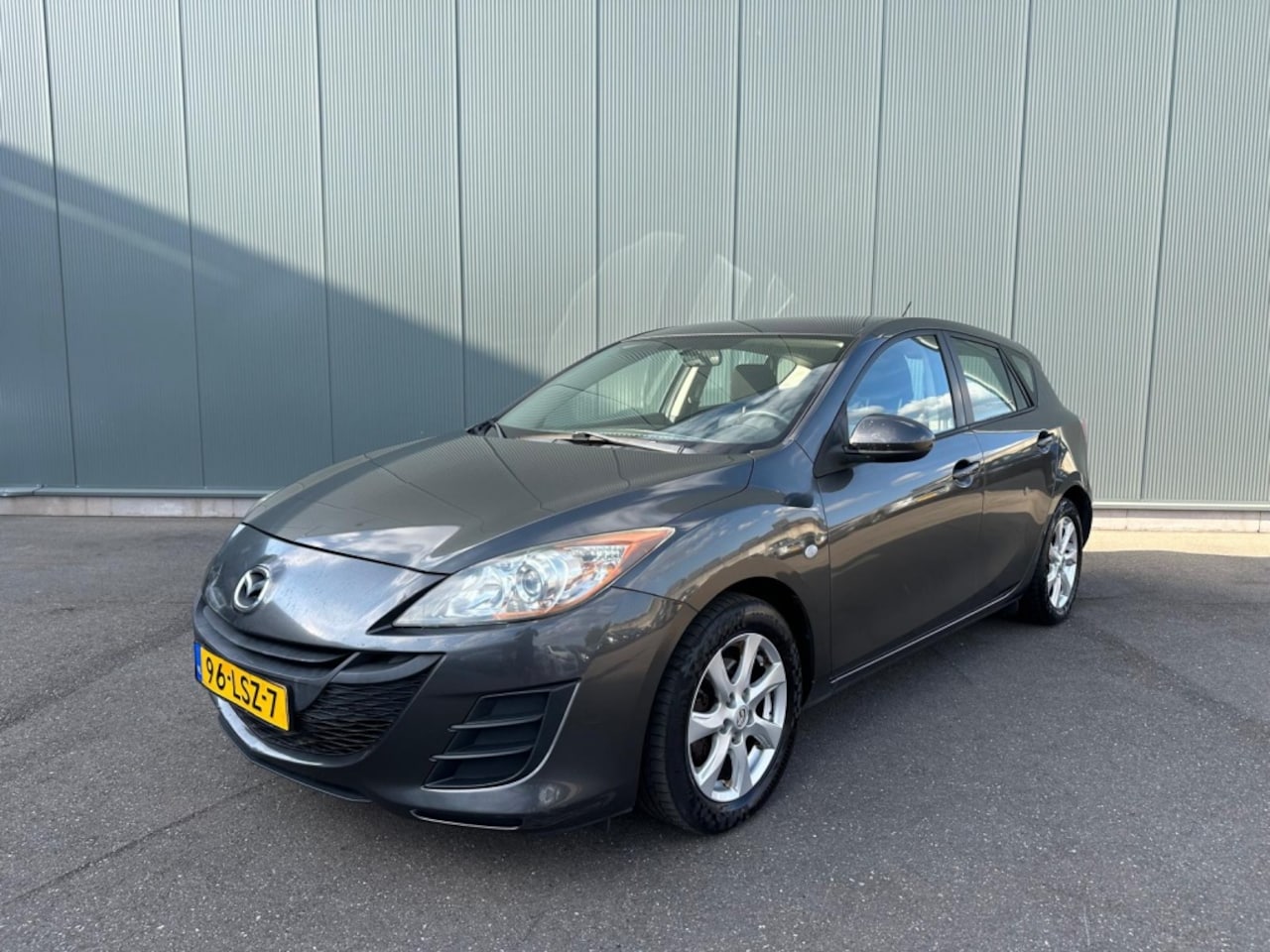 Mazda 3 - 1.6 CiTD Business AIRCO | NAP ! - AutoWereld.nl