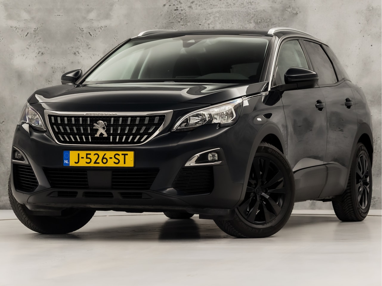 Peugeot 3008 - 1.2 PureTech Sport Automaat (APPLE CARPLAY, GROOT NAVI, GETINT GLAS, TREKHAAK, PARKEERSENS - AutoWereld.nl