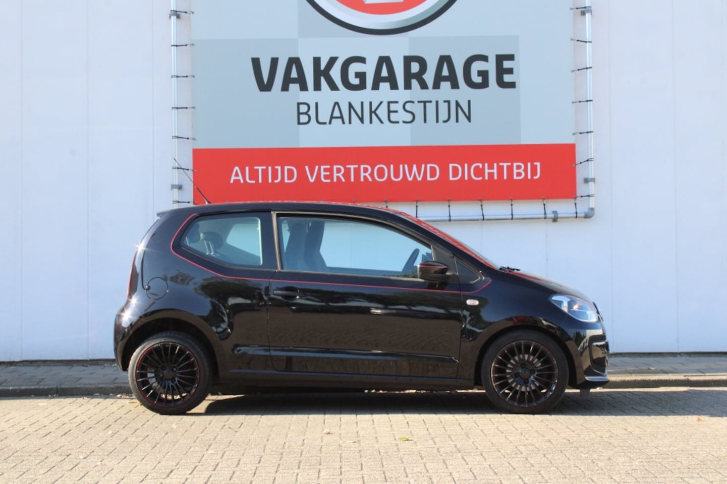Volkswagen Up! - 1.0 move up! BlueM. - AutoWereld.nl