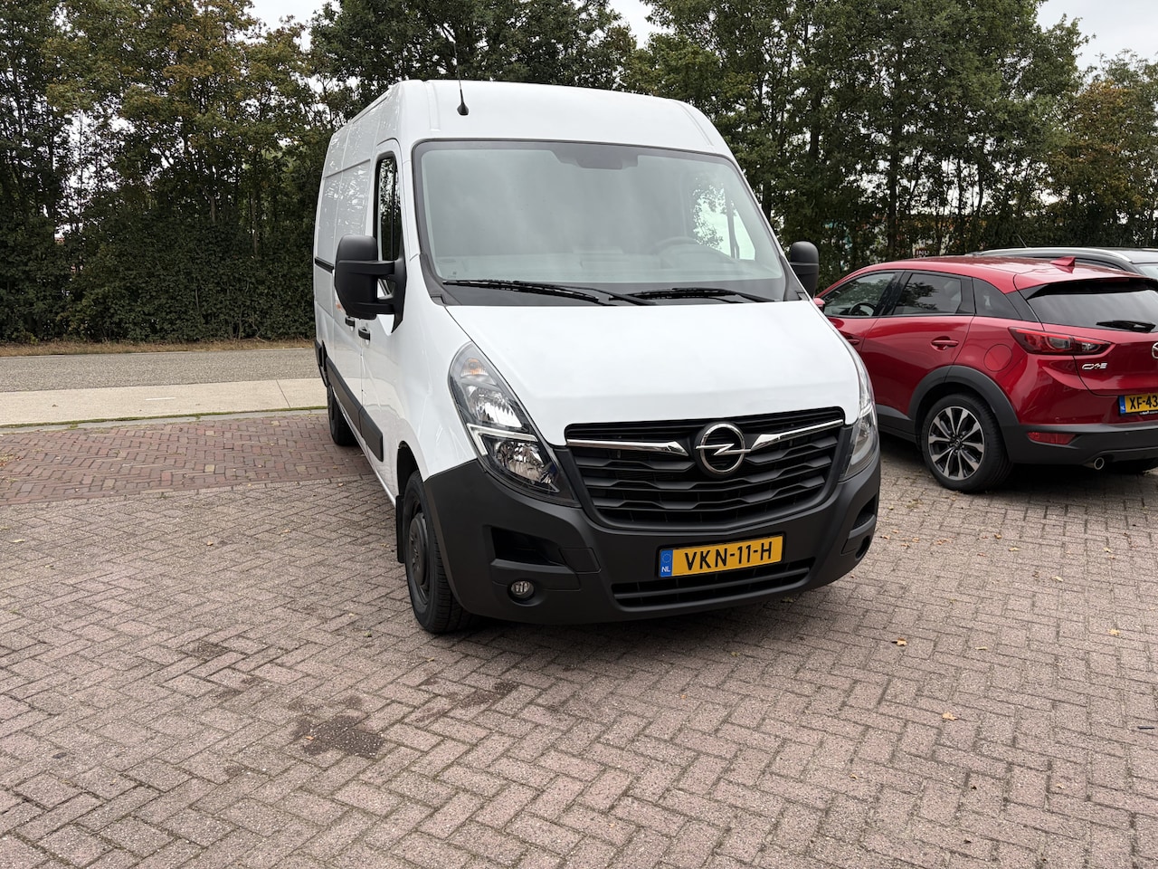 Opel Movano - 2.3 Turbo L2H2 EURO6 3P NAVI CRUISE AIRCO - AutoWereld.nl