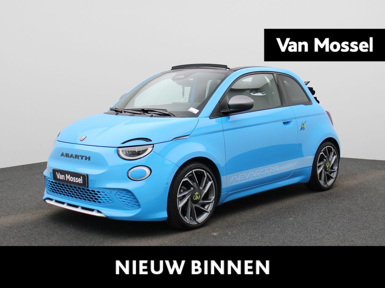 Fiat 500 Abarth - C Scorpionissima 42 kWh | Cabrio | Apple Carplay / Android Auto | Half-Alcantara | Sportst - AutoWereld.nl