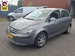Volkswagen Golf - 1.6 FSI Comfortline / AIRCO / RIJDT GOED
