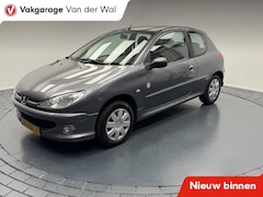 Peugeot 206 - 1.4i Génération