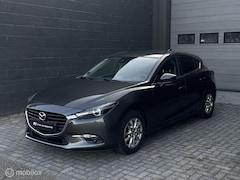 Mazda 3 - 3 2.0 SkyActiv-G 120 Exclusive | AIRCO | HUD | Navi | PDC |