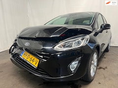 Ford Fiesta - 1.1 Trend - Front-schade