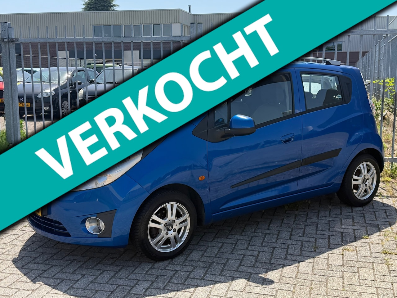 Chevrolet Spark - 1.0 16V LS Bi-Fuel AIRCO ECC l MTF-STUUR l LMV l Elek pakket! DEALER OH l TOPSTAAT! GOEDKO - AutoWereld.nl
