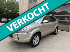 Hyundai Tucson - 2.0i Style Supreme 5DRS|Clima|Stoelverwarming|Parkeersensoren|trekhaak|Nieuwe APK