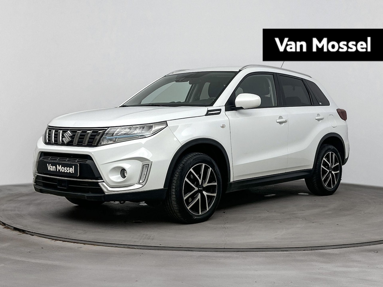 Suzuki Vitara - 1.4 130Pk Select Smart Hybrid | Navigatie Via Apple & Android Carplay | Climate Control | - AutoWereld.nl