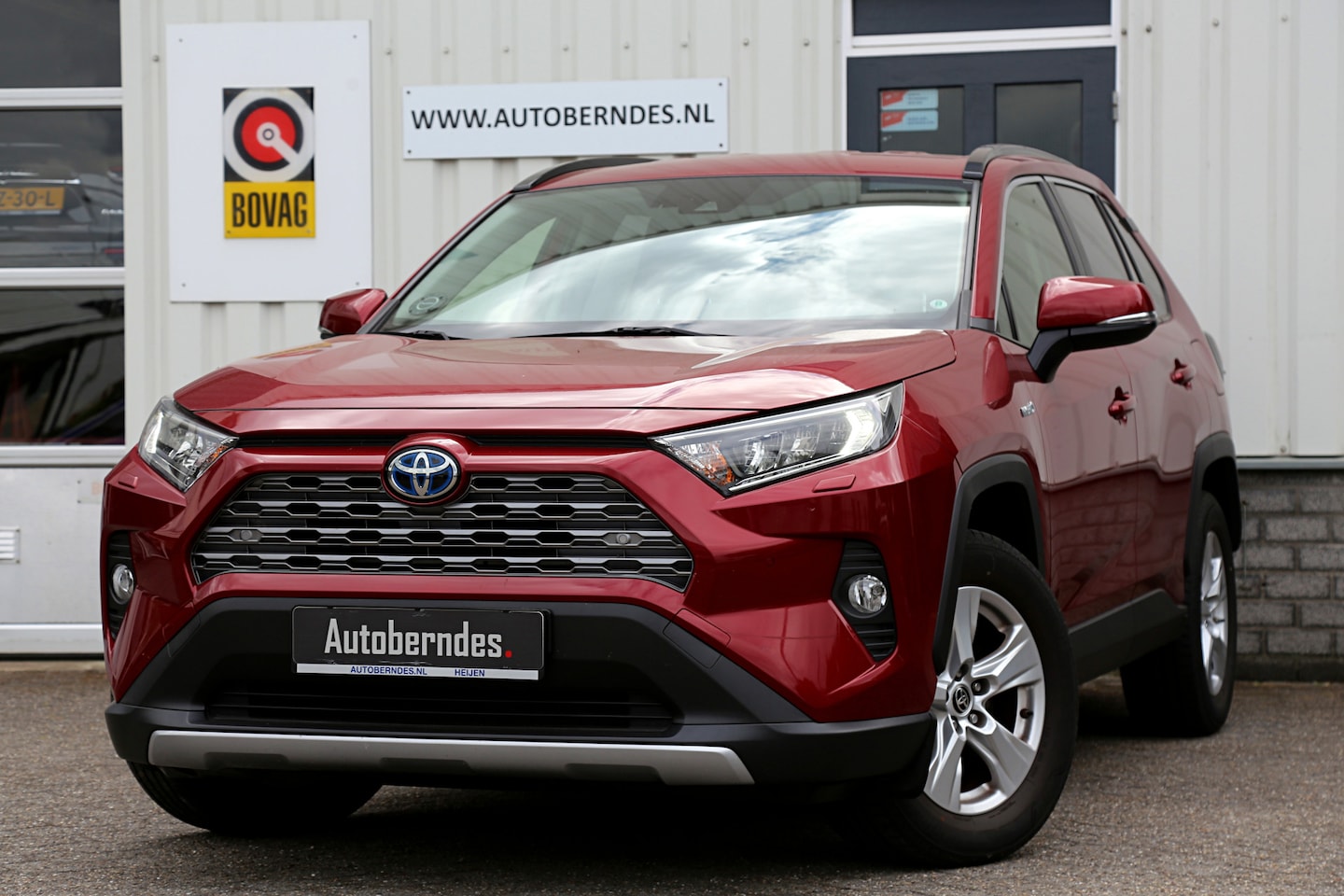 Toyota RAV4 - 2.5 Hybrid*Fabrieksgarantie t/m05-2031!*Perfect Toyota onderh.*Trekhaak/Leder/Stoelverw./S - AutoWereld.nl