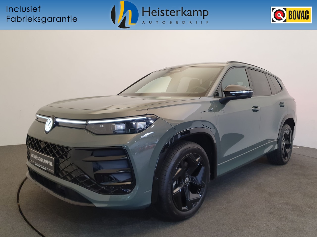 Volkswagen Tayron - 1.5 eHybrid 204pk DSG/AUT R-Line Wegklapbare Trekhaak, 360 Camera, ACC - AutoWereld.nl