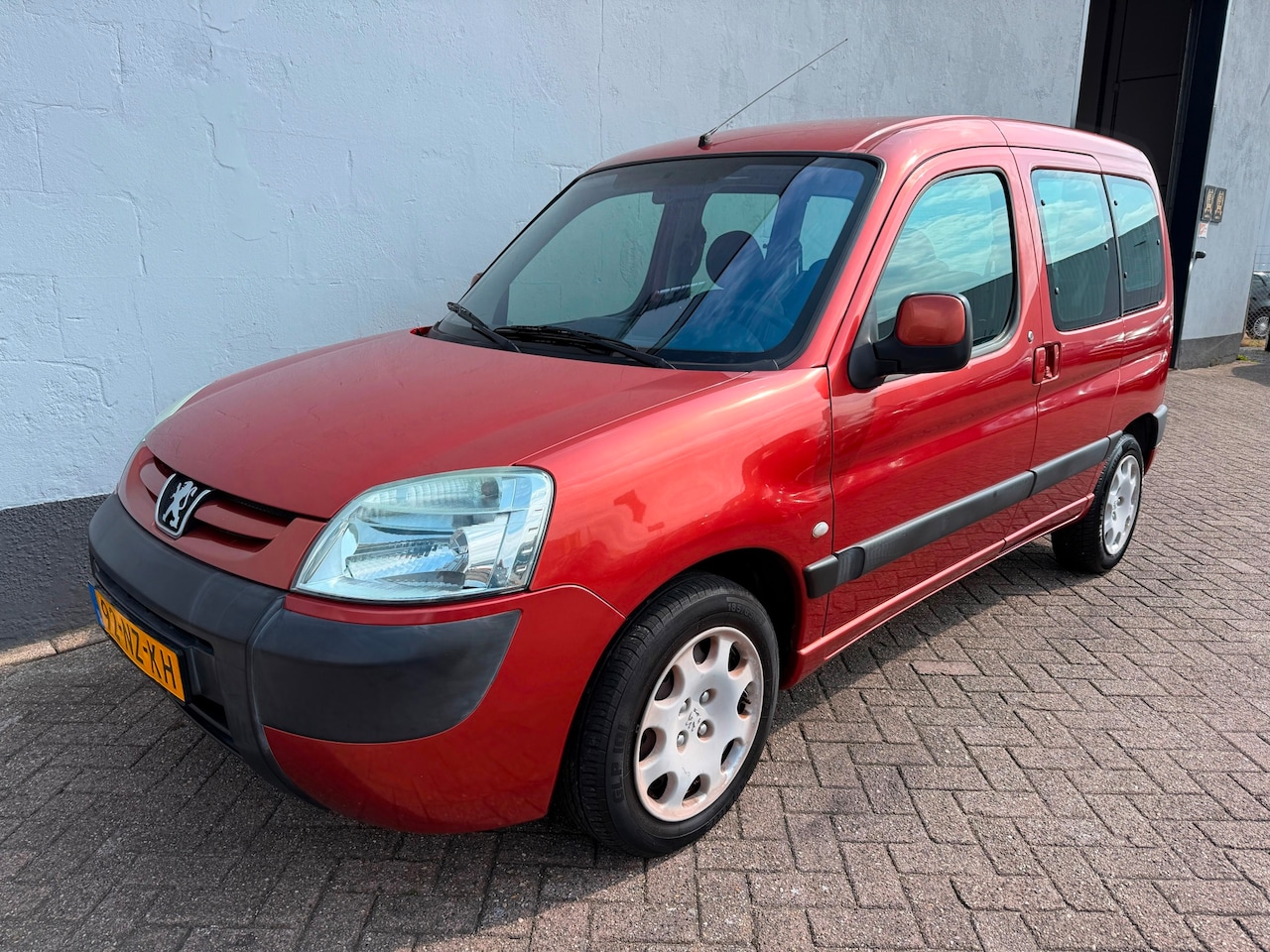 Peugeot Partner MPV - 1.6-16V XT - Airco - AutoWereld.nl