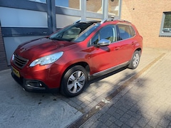Peugeot 2008 - 1.2 PureTech Allure, Pano, Navi, Nieuwe distributieriem