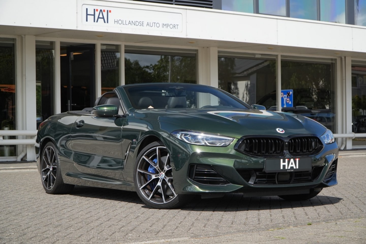 BMW 8-serie - 840i X Drive I M-sport I ACC I Sanremo groen - AutoWereld.nl
