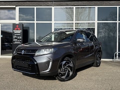 Suzuki Vitara - 1.4 B.jet Style Smart Hybrid | Panoramadak | All Seasons