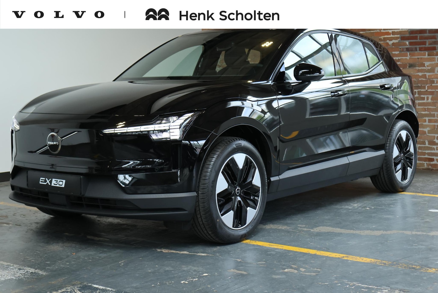 Volvo EX30 - P3 Plus Europa 51 kWh | Elektrische bedienbare voorstoelen | Stoelverwarming | Stuurwielve - AutoWereld.nl