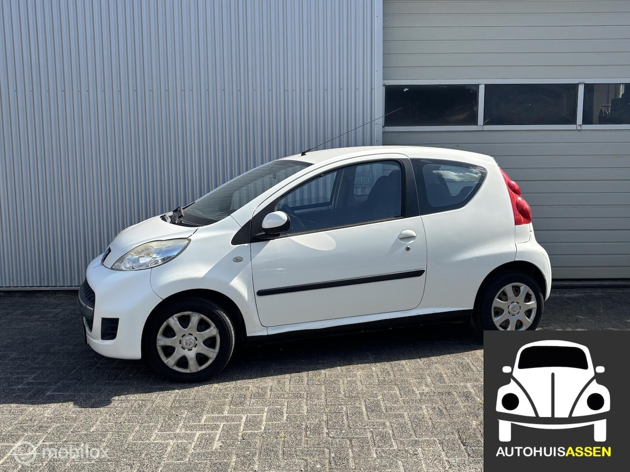 Peugeot 107 - 1.0-12V XS 1.0-12V XS - AutoWereld.nl