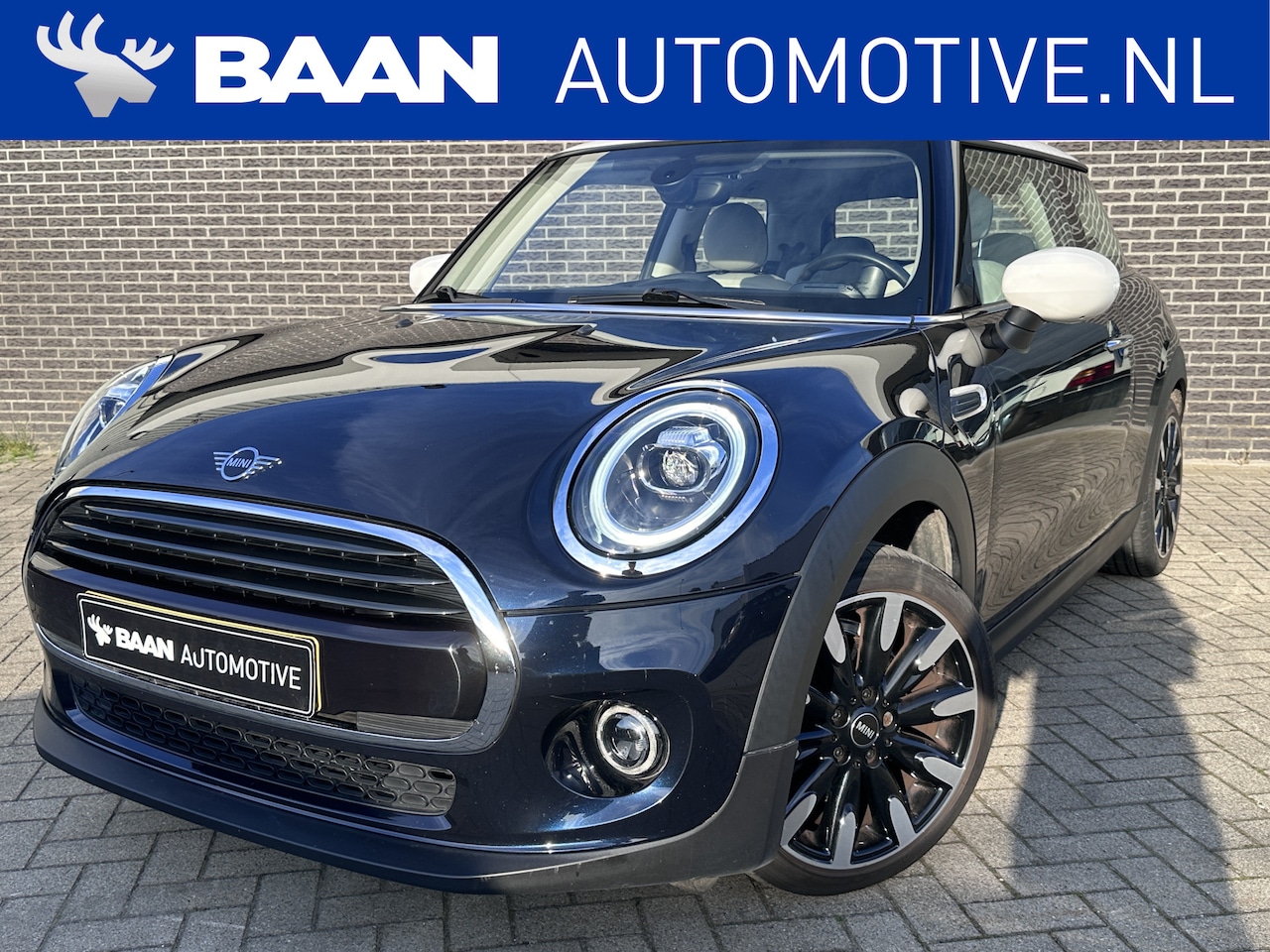 MINI 3-Deurs - 1.5 Cooper Chili BUSINESS PLUS | CONNECTED NAVI PAKKET | DAK-SPIEGEL WIT | - AutoWereld.nl