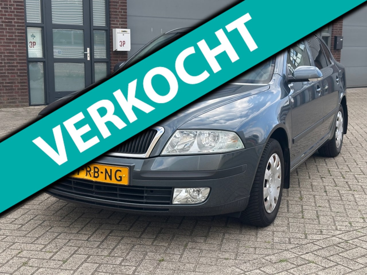 Skoda Octavia - 1.6 Ambiente 75kWt 102p.k - AutoWereld.nl
