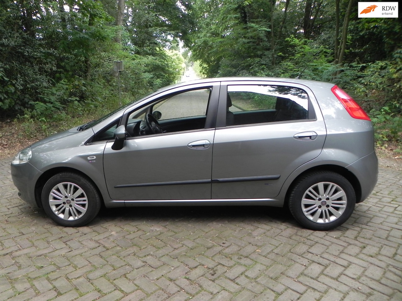 Fiat Grande Punto - 1.4 Dynamic 1.4 Dynamic - AutoWereld.nl