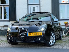Alfa Romeo Giulietta - 1.4 T Progression|Pano|Clima|Cruise|Nieuwe distributieriem|