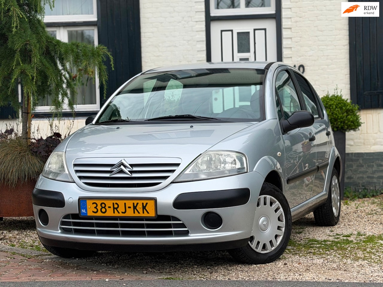 Citroën C3 - 1.1i Ligne Séduction|Trekhaak|Nette auto!|Goed onderhouden| - AutoWereld.nl