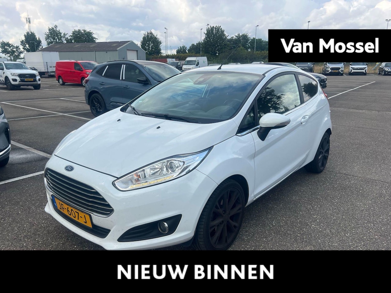 Ford Fiesta - 1.0 EcoBoost Titanium | Automaat | Volledig Dealeronderhouden! | 17-Inch | Camera | Sony-A - AutoWereld.nl